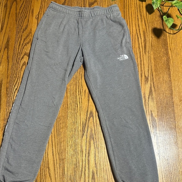 The North Face Charcoal Sweatpants - Picture 1 of 3